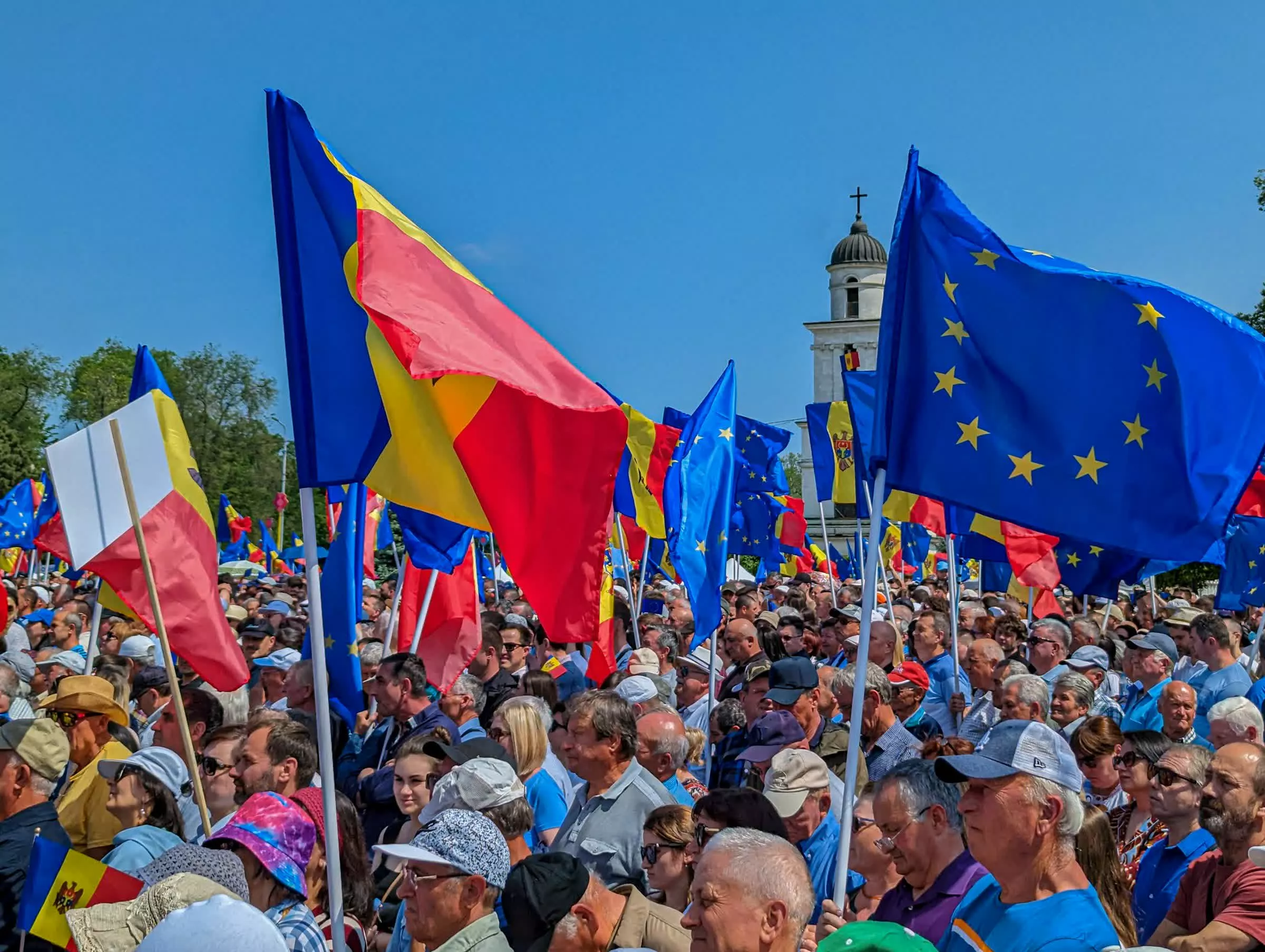 Romania's election results annulled after systems saw over 85,000 cyberattacks